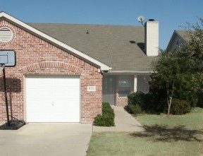 922 Sierra Vista Ct., Midlothian, TX